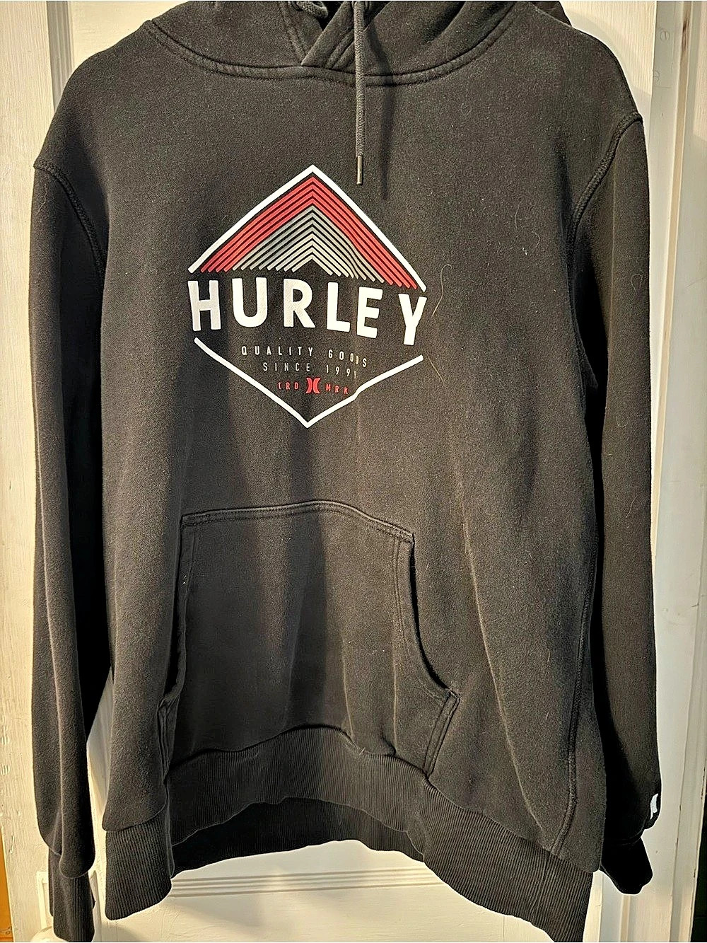 Hurley Graphic Pullover Hoodie Size Large Like New